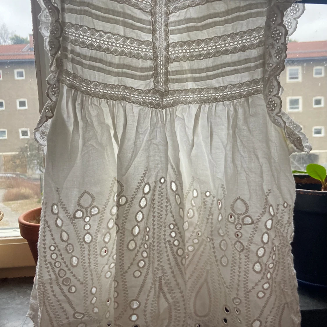 Superfin Vit sommarblus