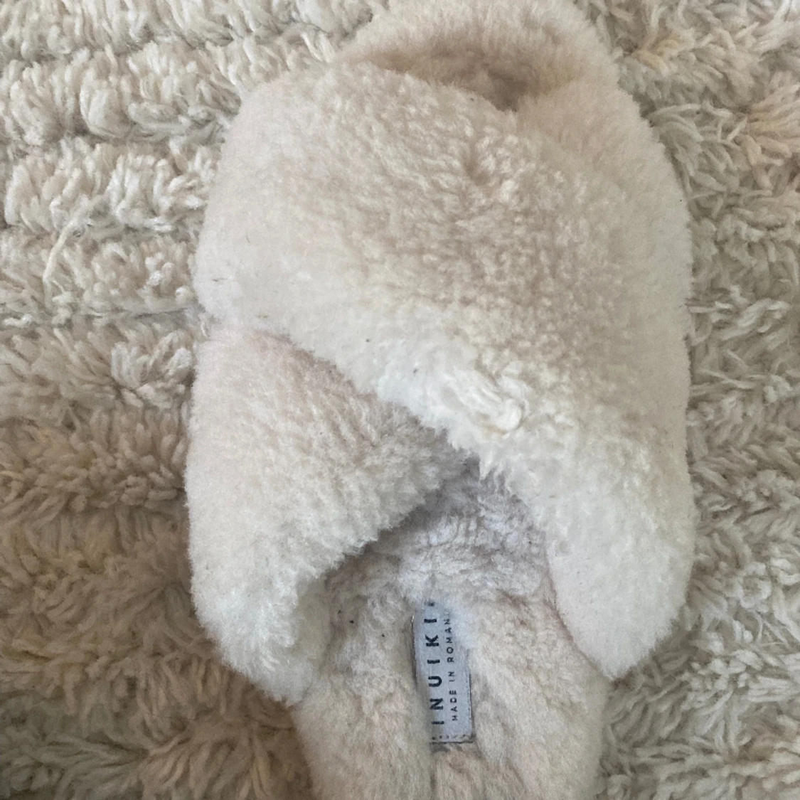 Inuikii Tofflor   - 90