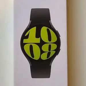 Samsung watch 6 lte, wifi, bluetooth, gps. 44 mm,färg grafith, Modell  SM-R945F Ny i oöppnad förpackning