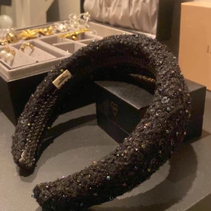 Beck södergaard  - Diadem från Beck södergaard, använd köp nu❣️