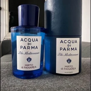 Acqua di Parma mirto di panarea  - Har använt parfymen ca 2 gånger. Det är en väldigt fräsch och ren doft prefekt till sommaren.