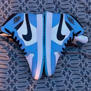 Nike Jordans blåa. Storlek 40 