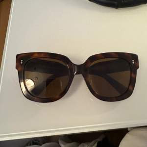 Super snygga solglasögon från Chimi I Modellen 008, tortoise. 