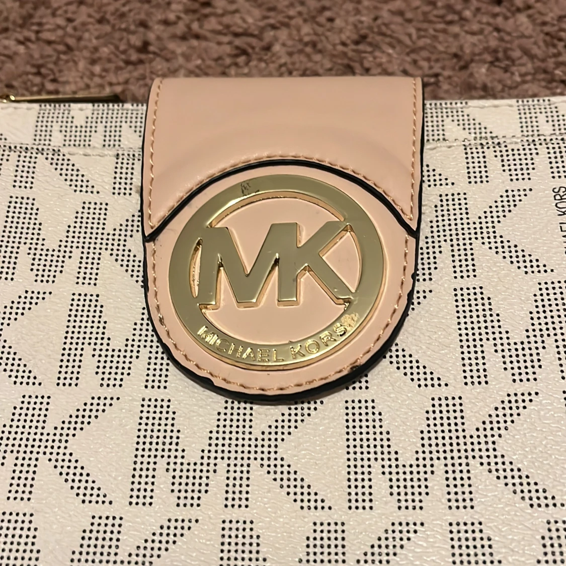 MICHAEL KORS Väska  - 90