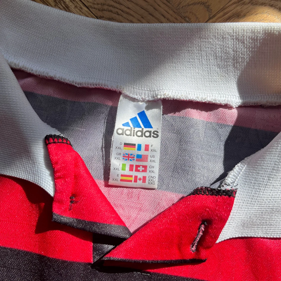 VFB Stuttgart fotbollströja 1997/98 - 2