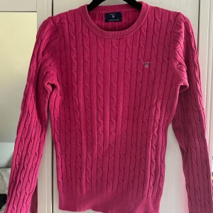 Gant stickad tröja - Stickad tröja från Gant i bra skick
