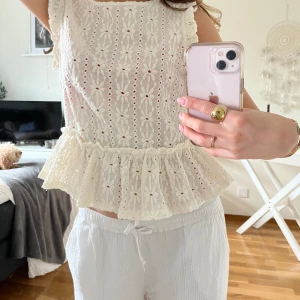 Söt topp - Söt topp. Bra skick🩷