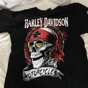 HD T-shirt  - Harley-Davidson T-shirt 9/10 skick