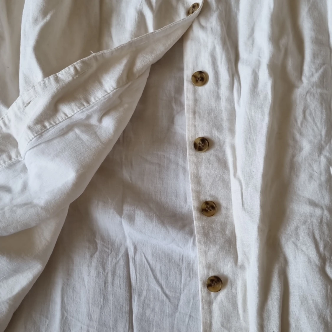 Vit klänning från H&M - 90