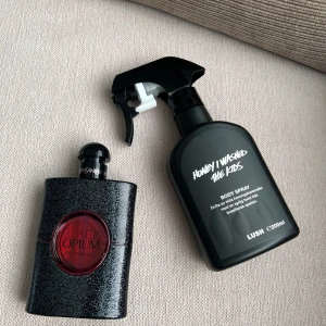 Parfym  - Två helt oanvända parfymer till ett bra pris! Black Opium 75ml för endast 850kr ( nypris 1600kr) och Lush 200ml för endast 290kr (nypris 325kr)
