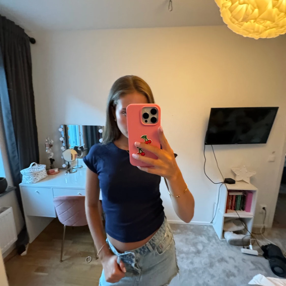 Mörkblå T-shirt  - 90