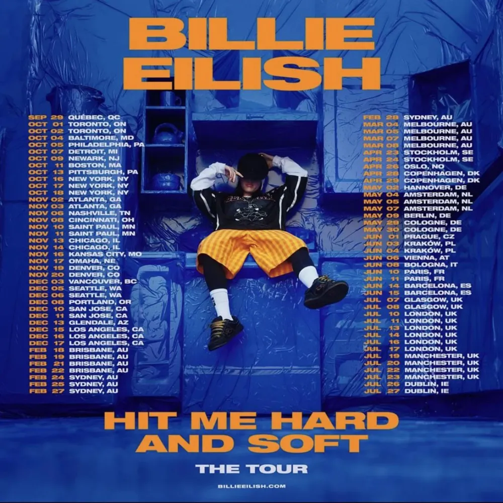 Söker 1 ståplats till Billie eilish hmhas tour, skiter i datum. Är tacksam bara jag kan köpa en biljett, helst resale 🙏. T-shirts.