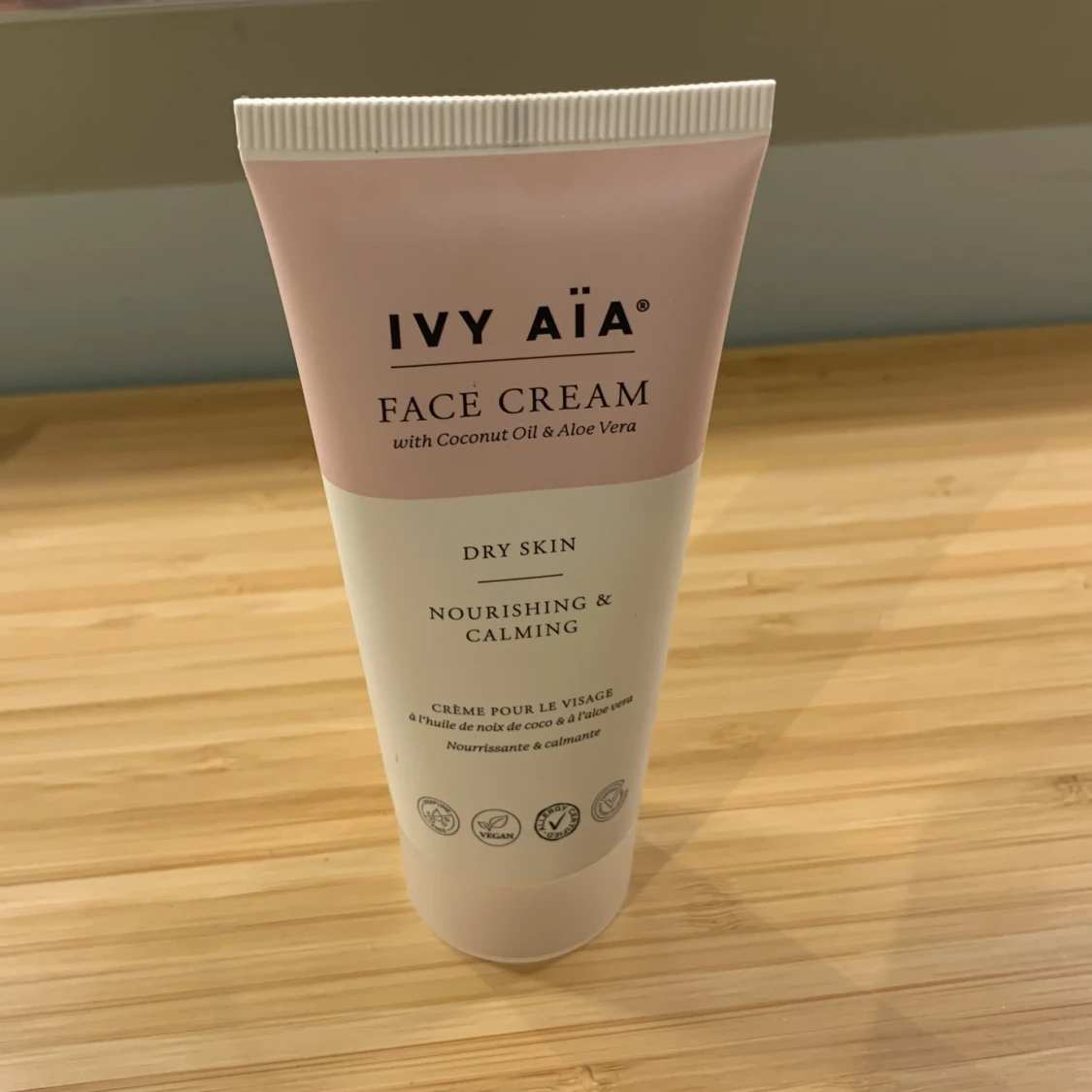 Ivy aïa Face cream