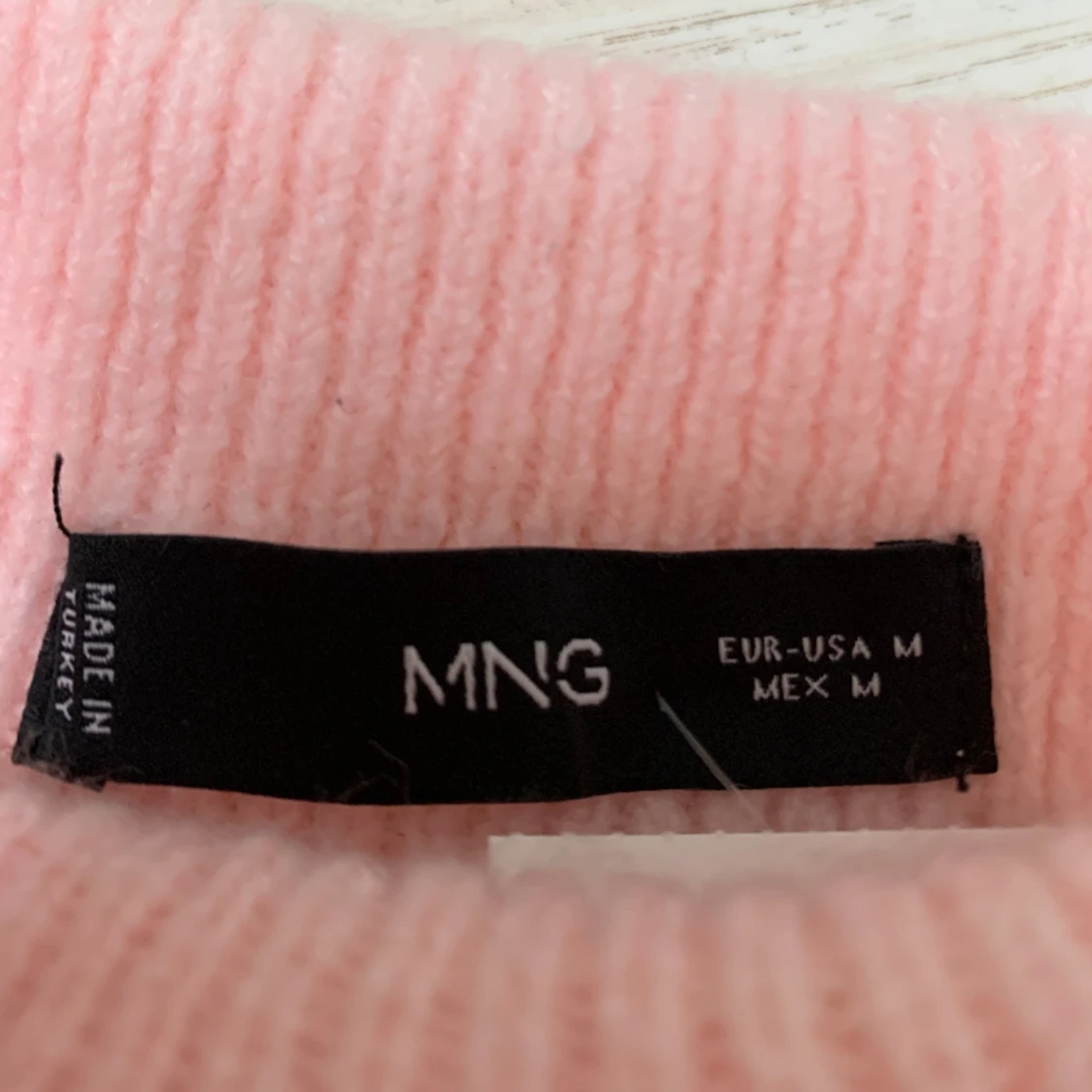 Stickad tröja  - 91