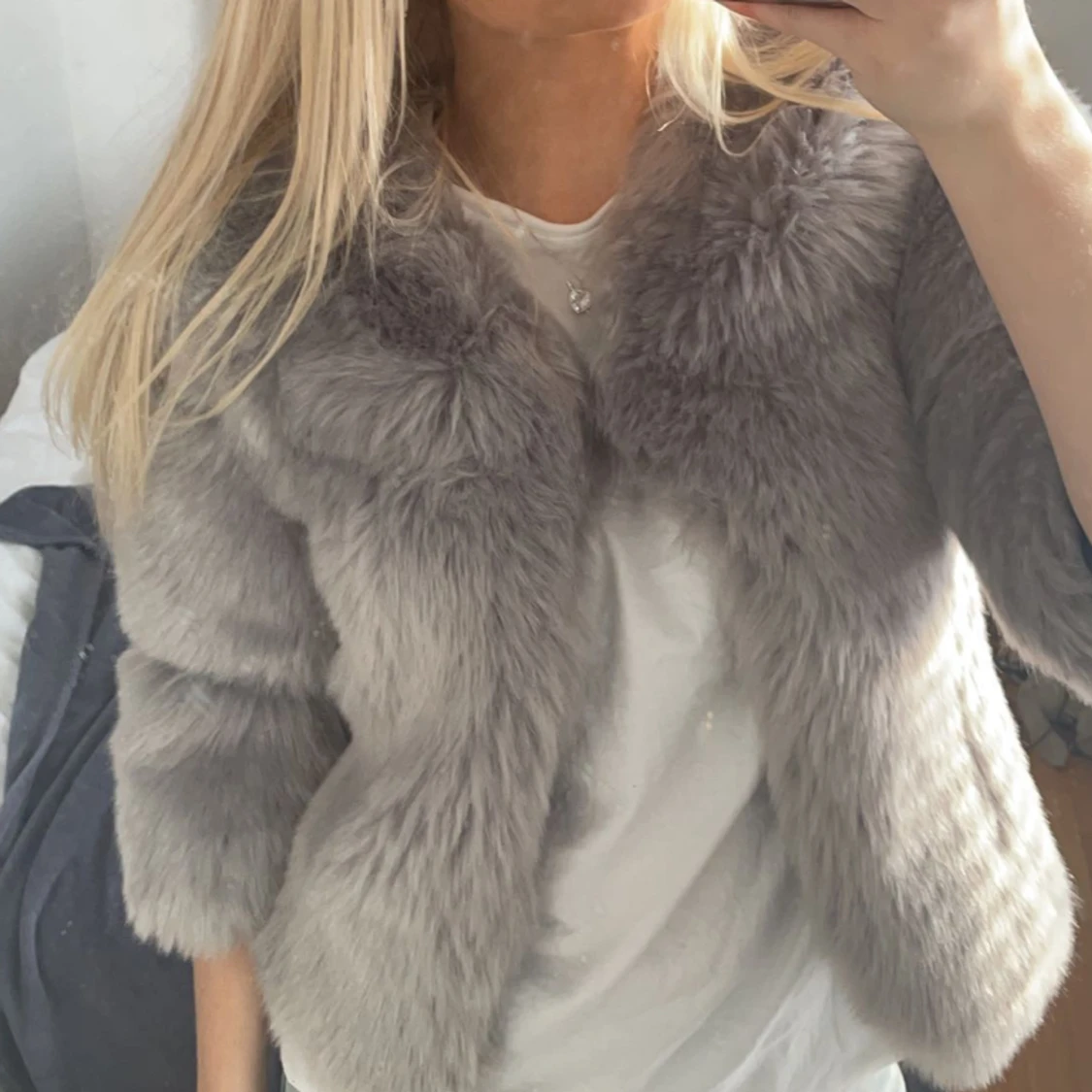 Grå pälsjacka! - 90