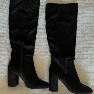 Stövlar - Använda men i gott skick