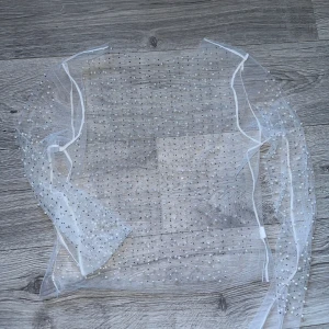 Tröja av havspärlor  - Oanvänd ONE SIZE 