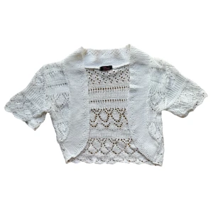 y2k coquette bolero  - söt bolero från bina. Okänd storlek men skulle säga är en XS/S. Köparen står för frakt. ❤️