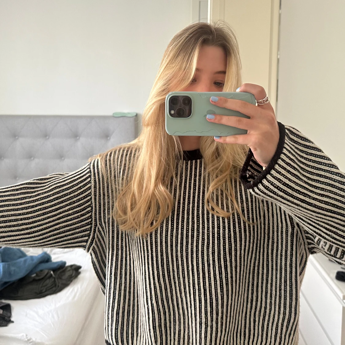 Randig stickad tröja - 90