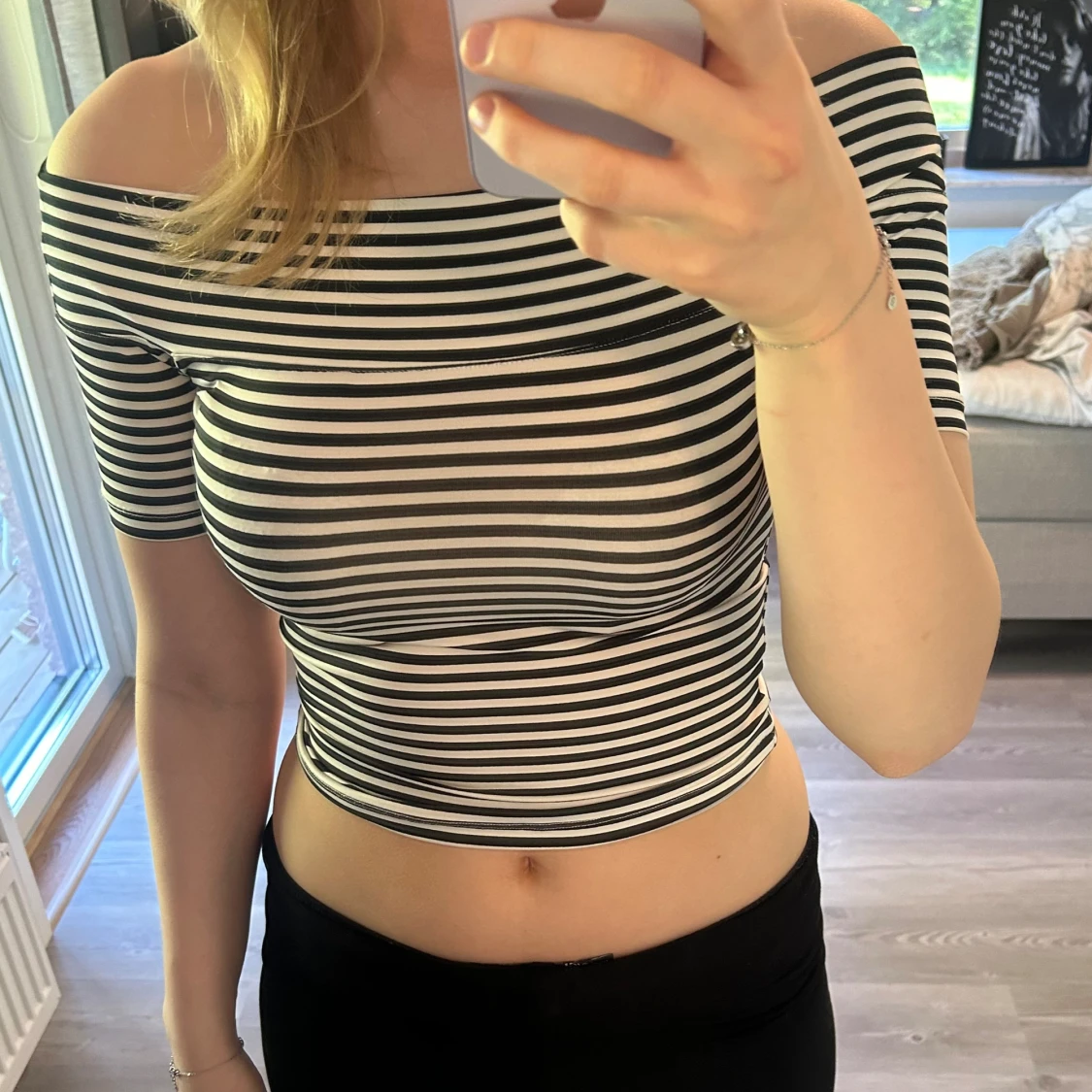 Off shoulder topp - 90