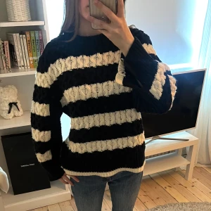 Stickad tröja - Super fin tjockt stickad tröja från zara