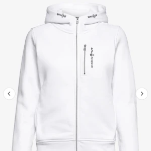 Sail racing kofta !! - Säljer dena ursnygga koftan som är i nytt skick 💖