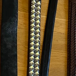 Nit bälte - Bälte med nitar 