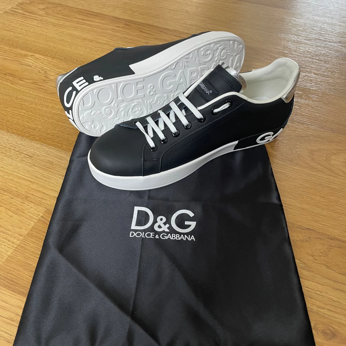 Dolce & Gabbana skor + Dustbag