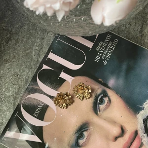 Örhängen 🌸 - Så gulliga örhängen från NA-KD 🌸 I fint skick.