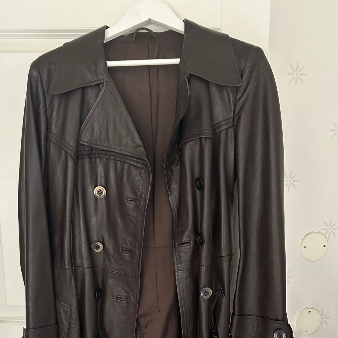 Äkta vintage brun läderkappa  - 90