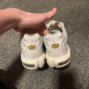Nike Tn  - Säljer då dom inte kommer till användning. Skick 7/10 Pris kan diskuteras vid snabb affär😄