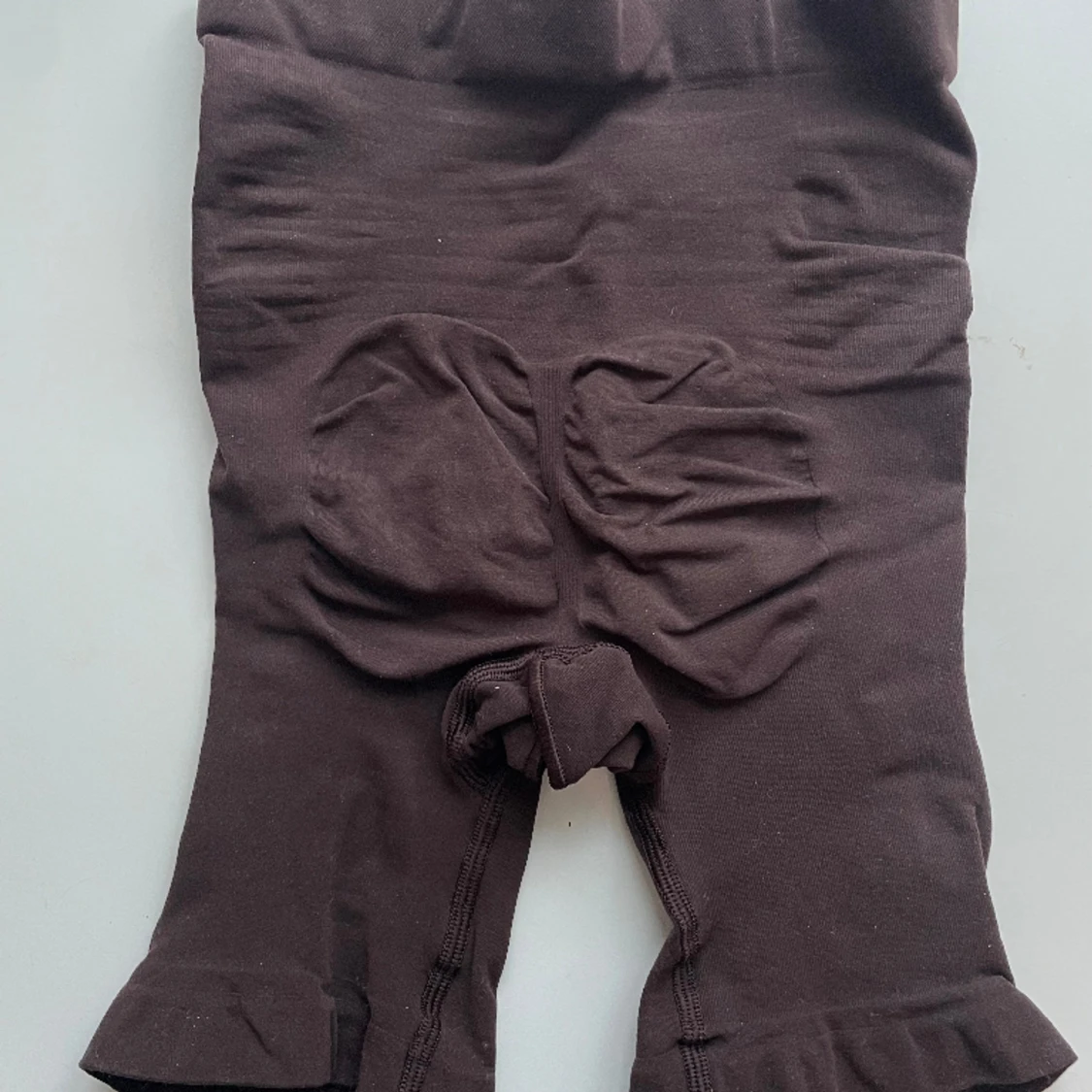 SKIMS Seamless sculpt mid thigh short - 90