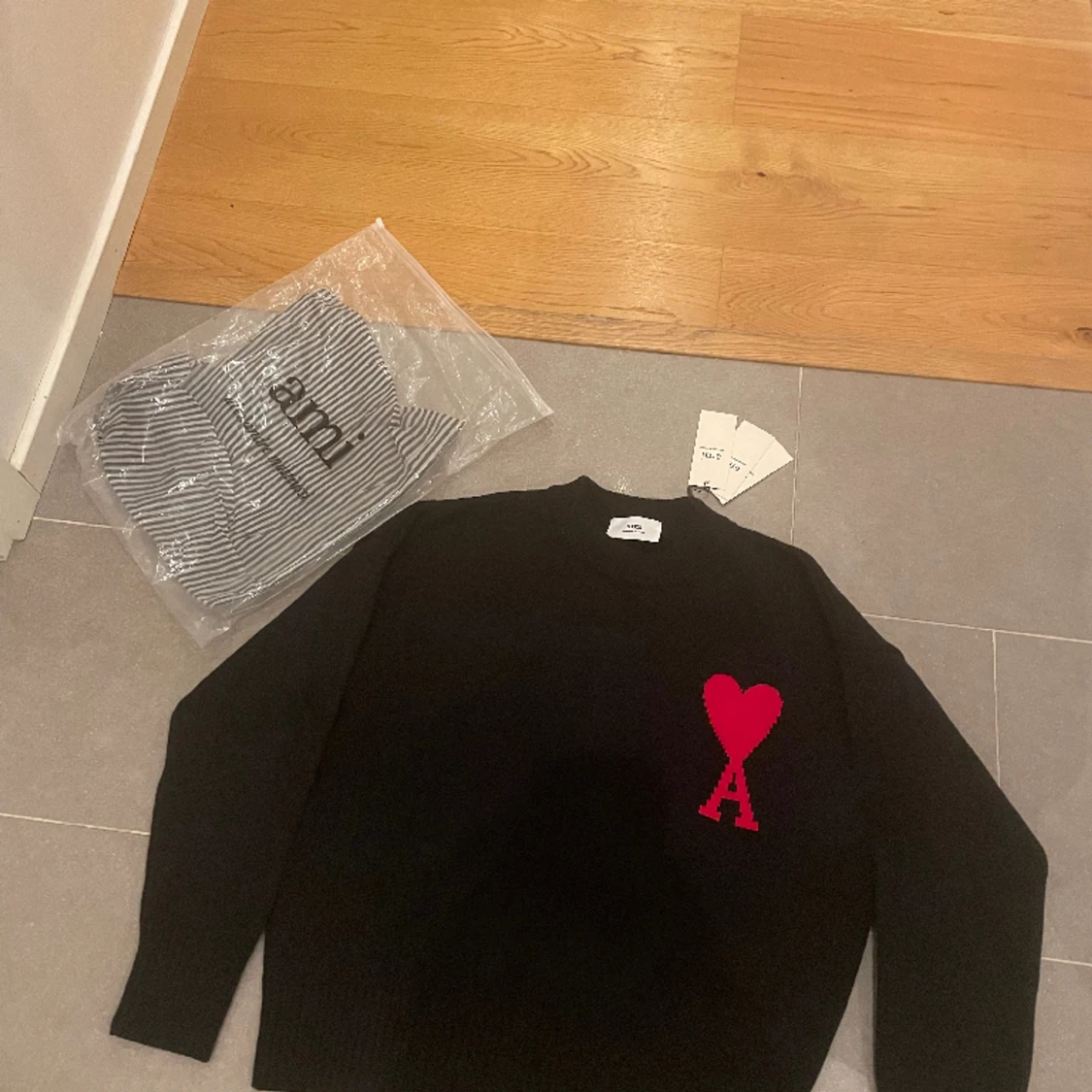 Ami Paris sweatshirt