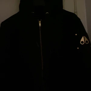 Moose knuckles Svart/Guld - Storlek Tall S 