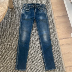 Replay Jeans 28/32 - Mycket bra skick Sparsamt använda