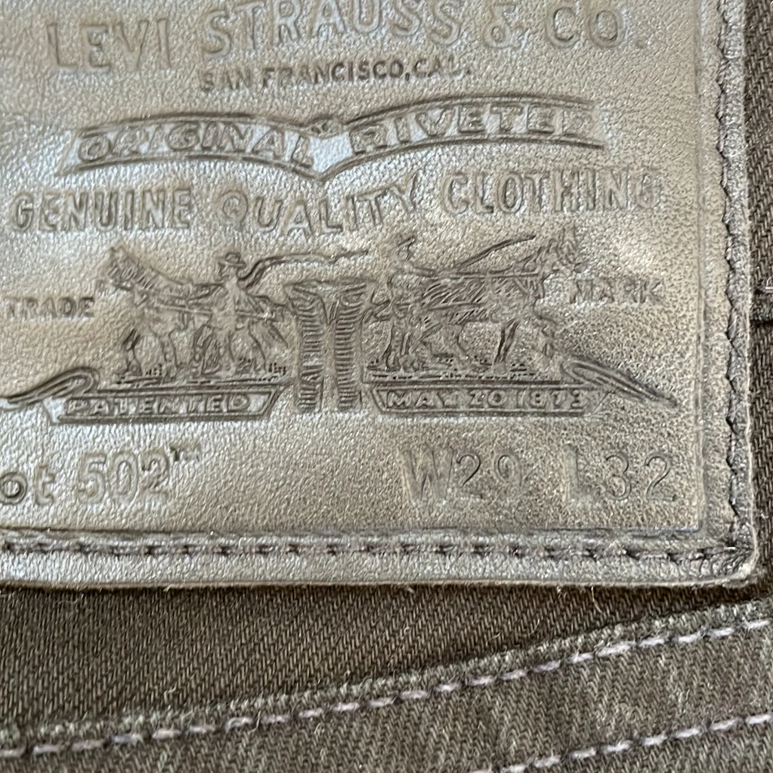 Levis svarta jeans  - 91