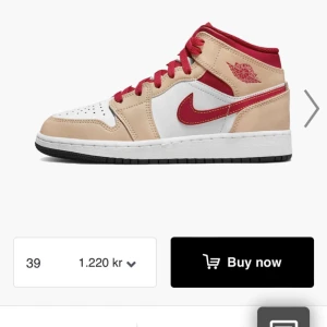 Jordans - Kommer ej till användning så säljer dess fina skor🥰 Skriv privat om du vill ha egna bilder🥰 