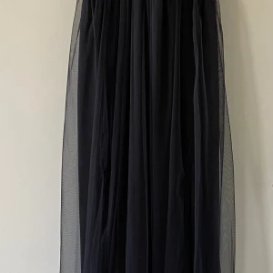 Balklänning - Säljer en balklänning från SHEIN, endast testad. 