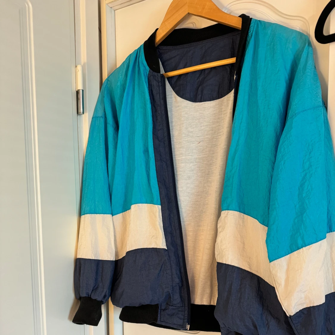 Blå 80 tals jacka - 91