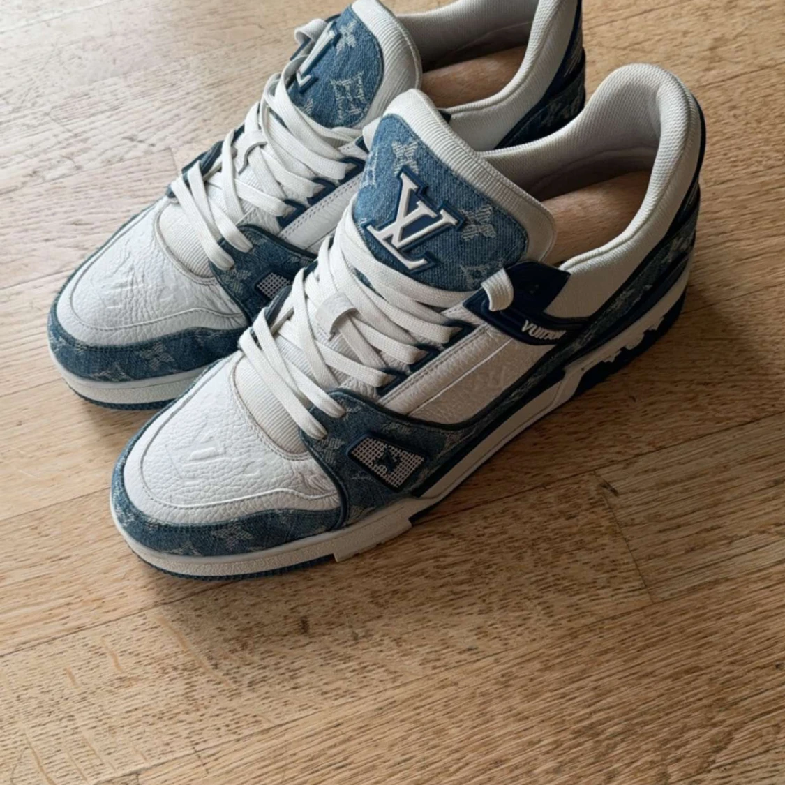 Lv Trainers - 90