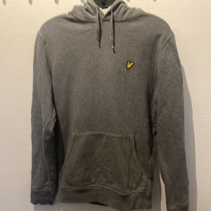 Lyle scott hoodie - Storlek xs