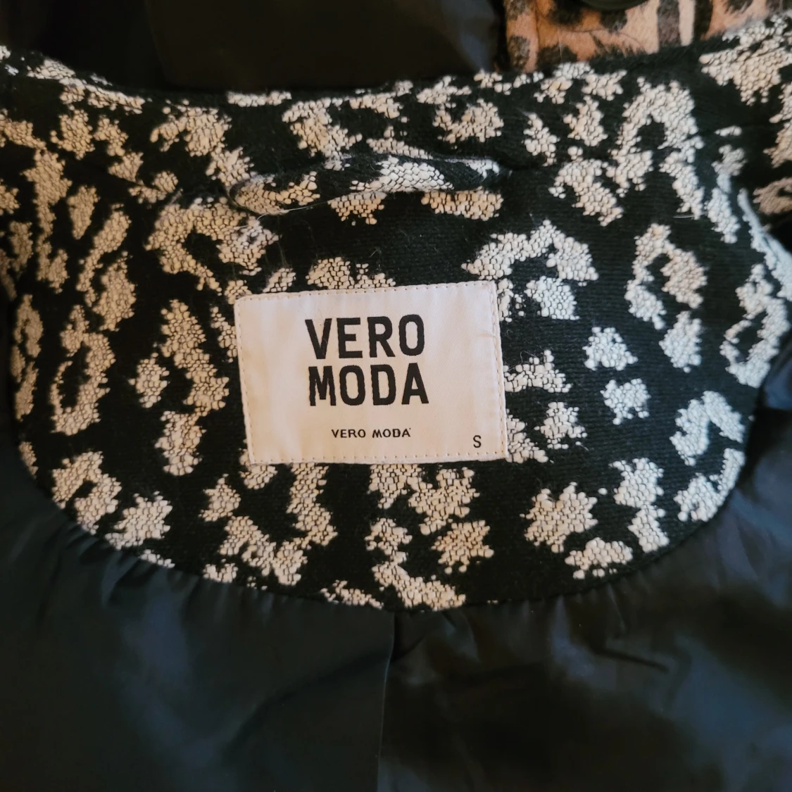 Leopardmönstrad jacka - 92