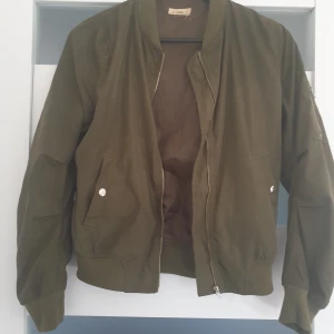 En grön jacka - En grön jacka