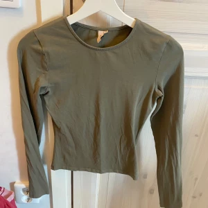 Topp - Fin topp från nelly