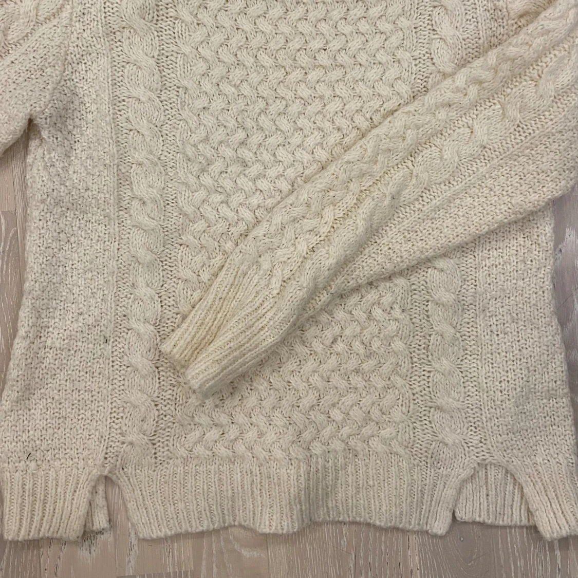Stickad tröja  - 90