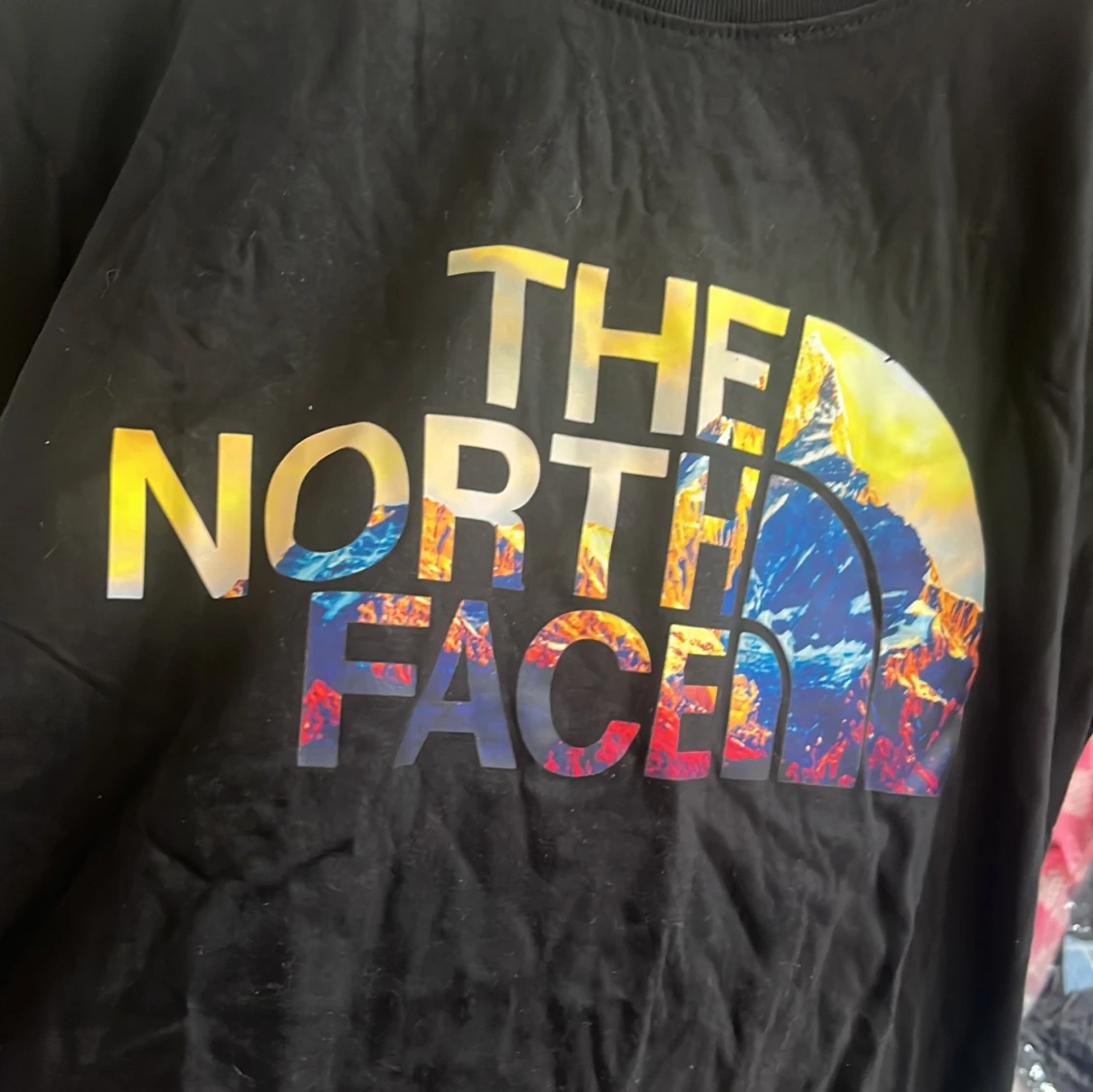 North Face t shirt  - 90