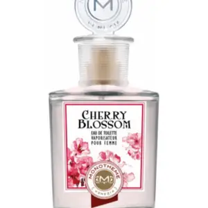 Cherry Blossom från Monotheme. 100ML och endast testad  https://www.fragrantica.com/perfume/Monotheme-Venezia/Cherry-Blossom-55260.html