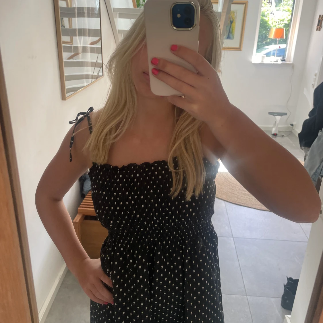 Prickig sommar klänning - 90