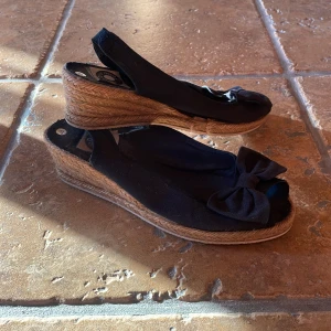 Klacksko - Kilklacksko för dam i storlek 38