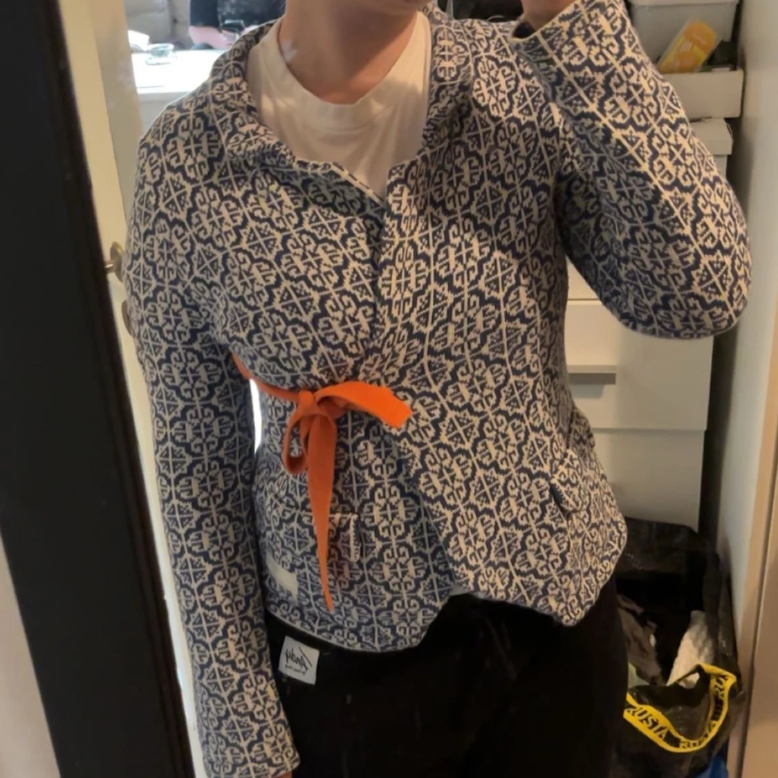 Råsa och blå kofta - 90